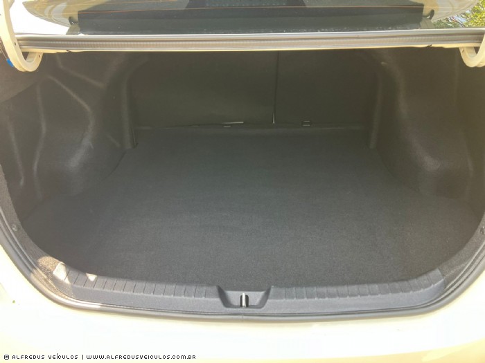 Toyota YARIS SEDAN XS CONNECT 1.5 2019/2020